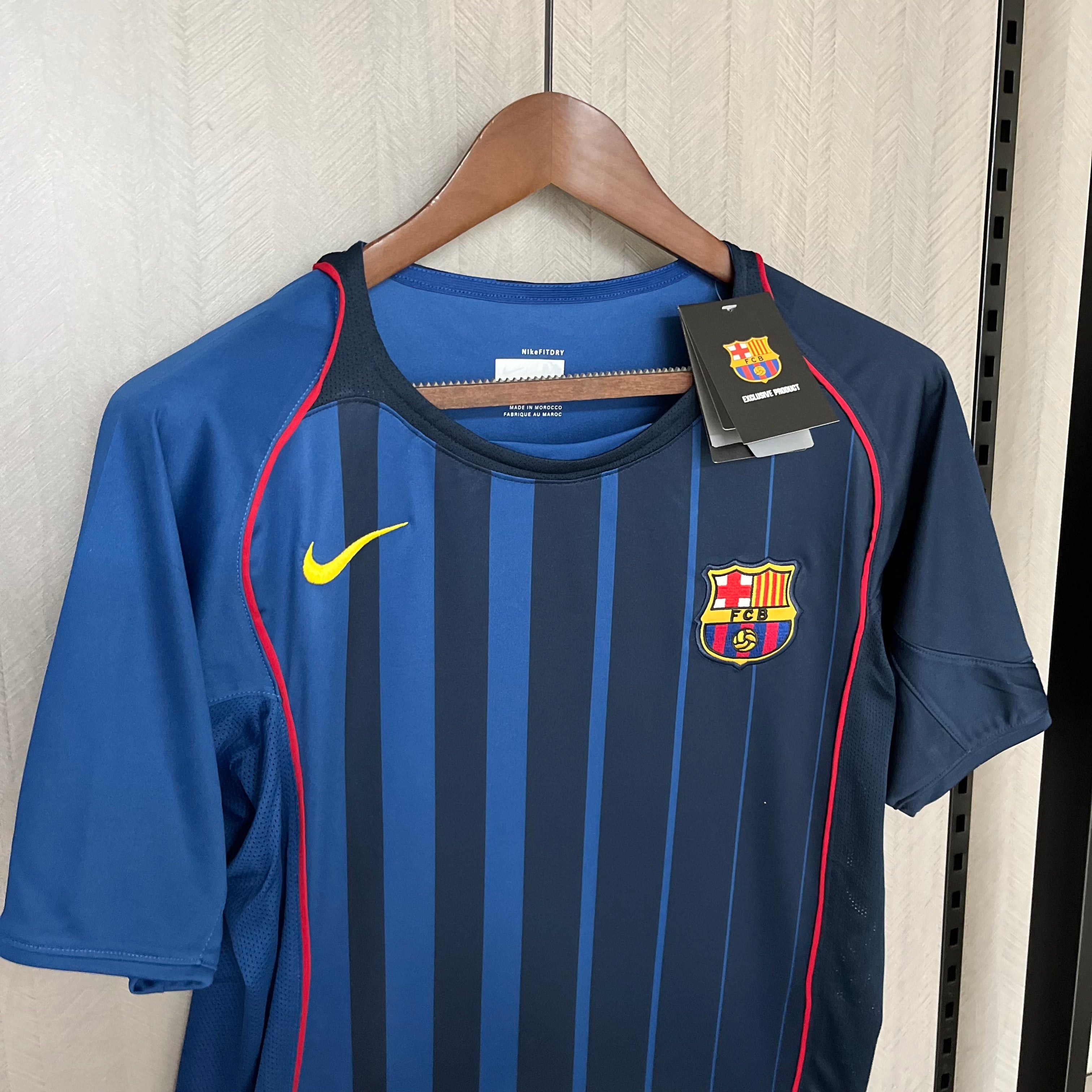 Camisa Retrô Barcelona Visitante 04/05