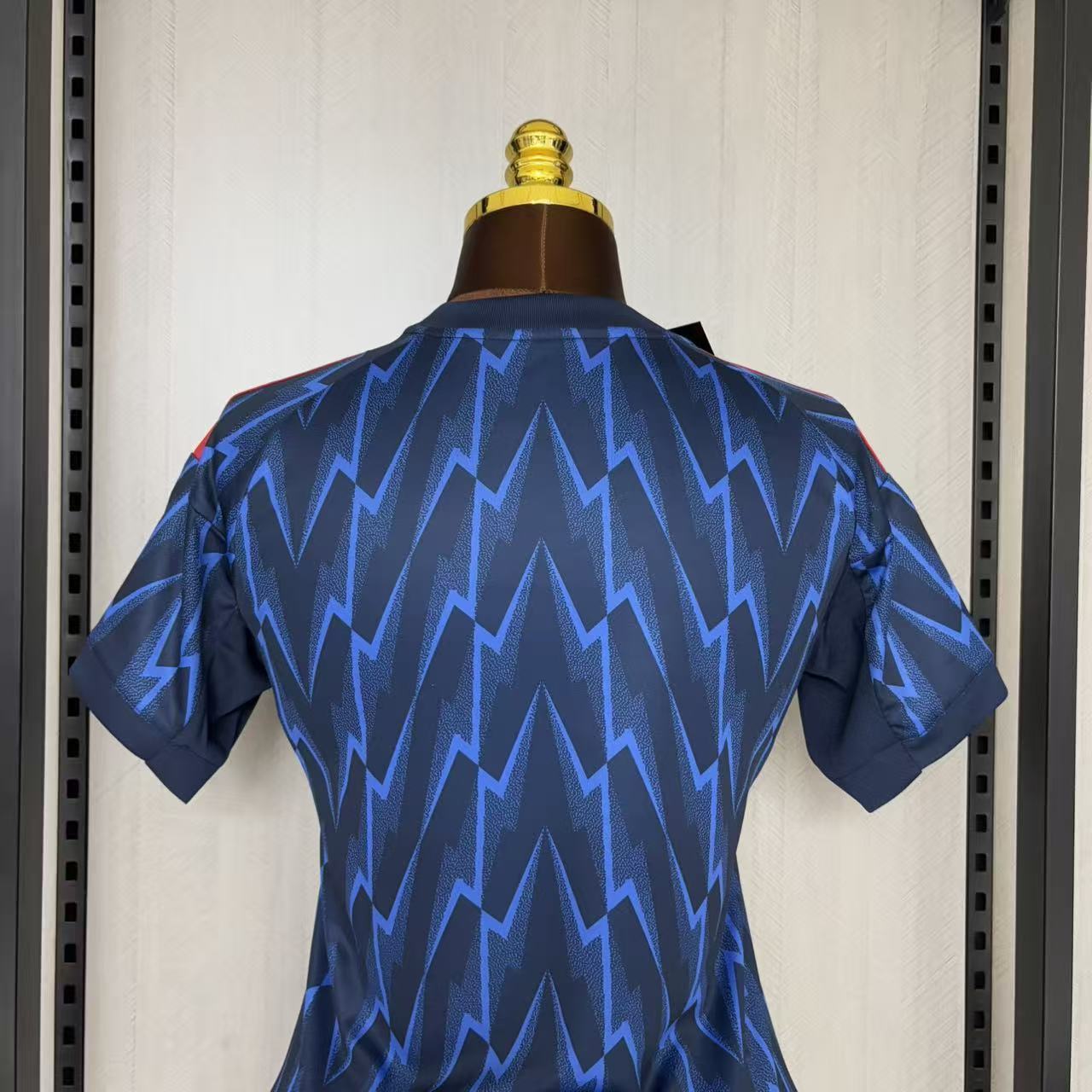 Camisa Feminina Arsenal Visitante 2025/26