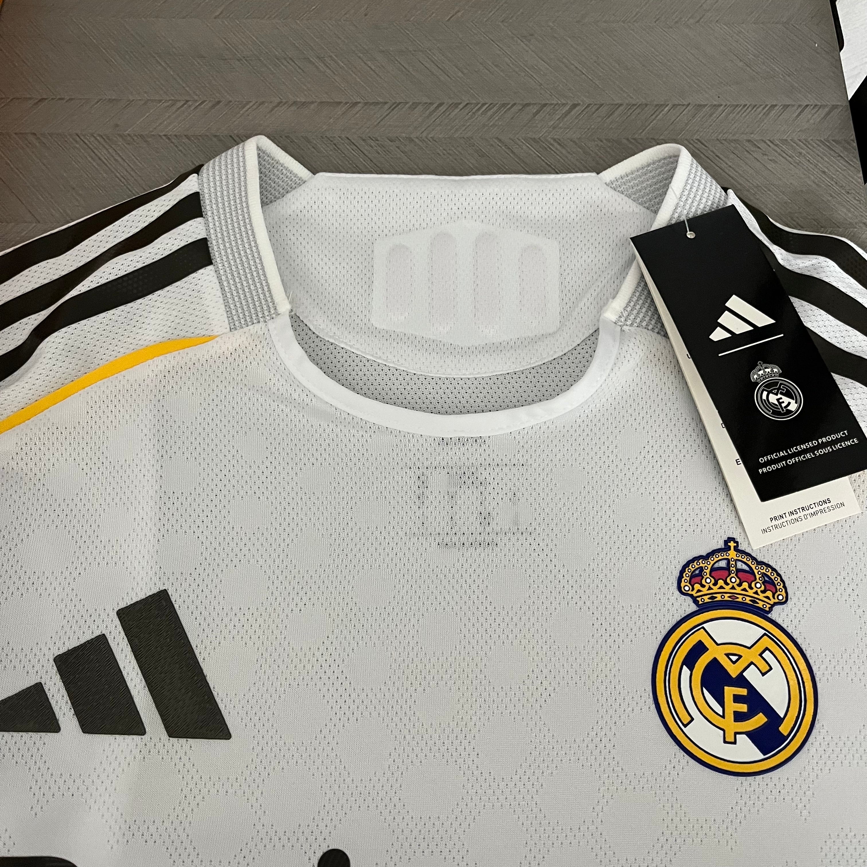 Camisa Versão Jogador Real Madrid Home 2025/26