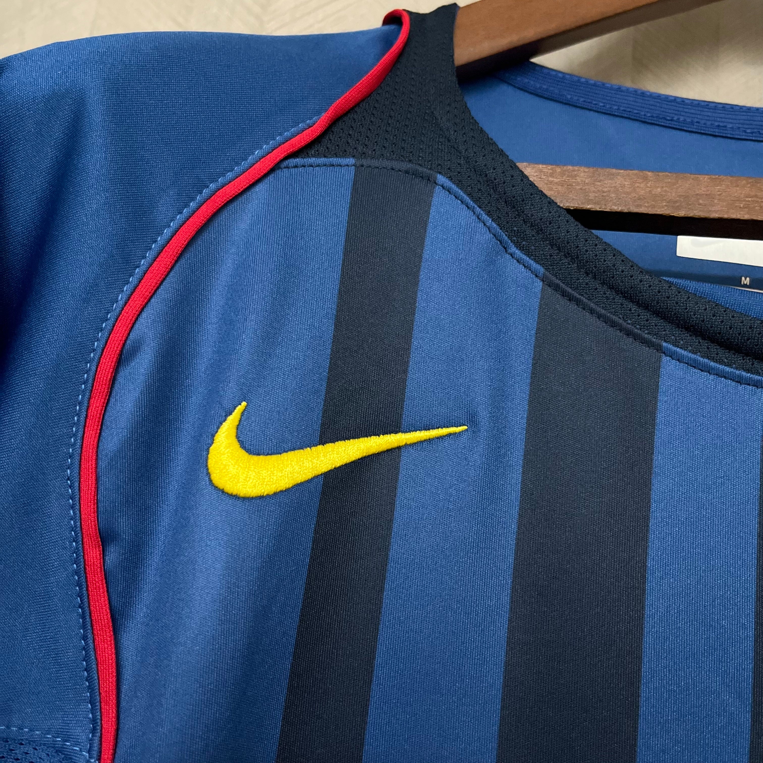 Camisa Retrô Barcelona Visitante 04/05
