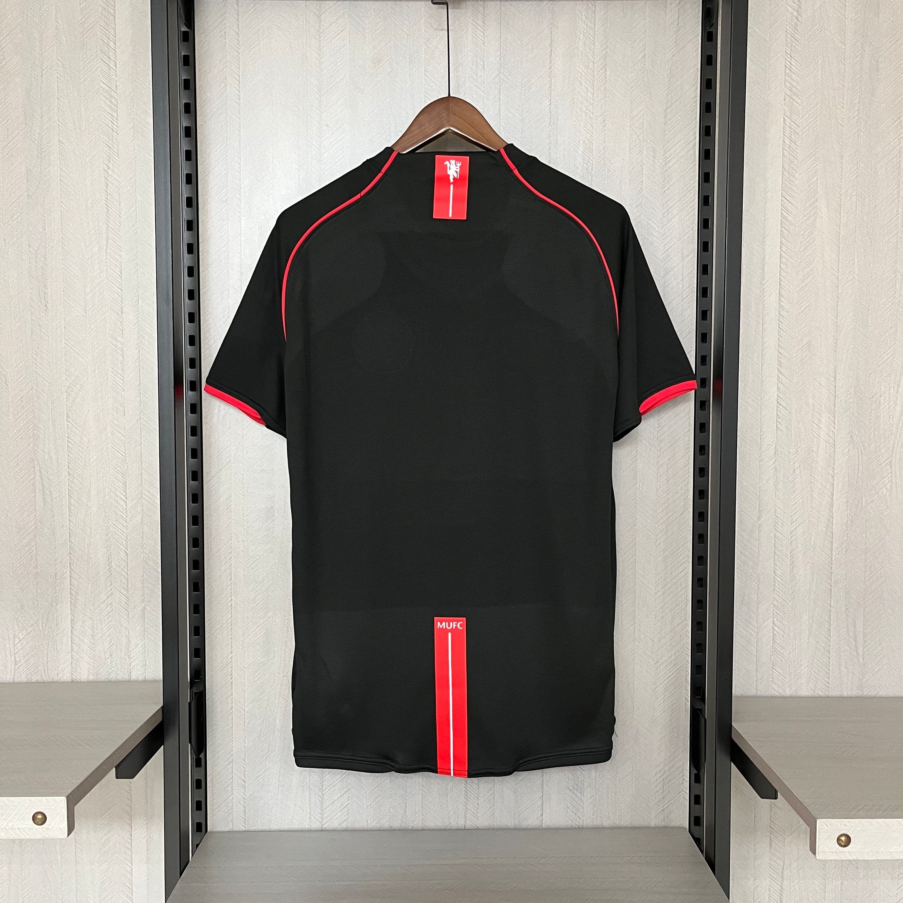 Camisa Retrô Manchester United Visitante 07/08