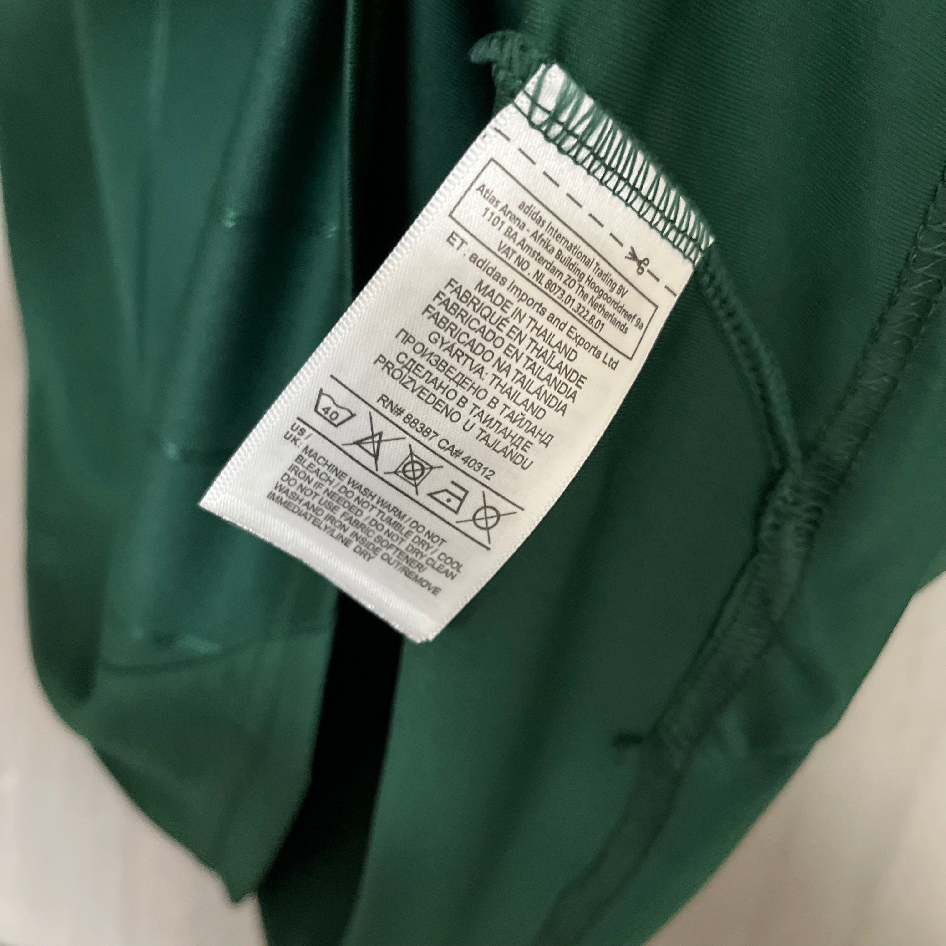 Terceira Camisa Retrô Real Madrid 12/13