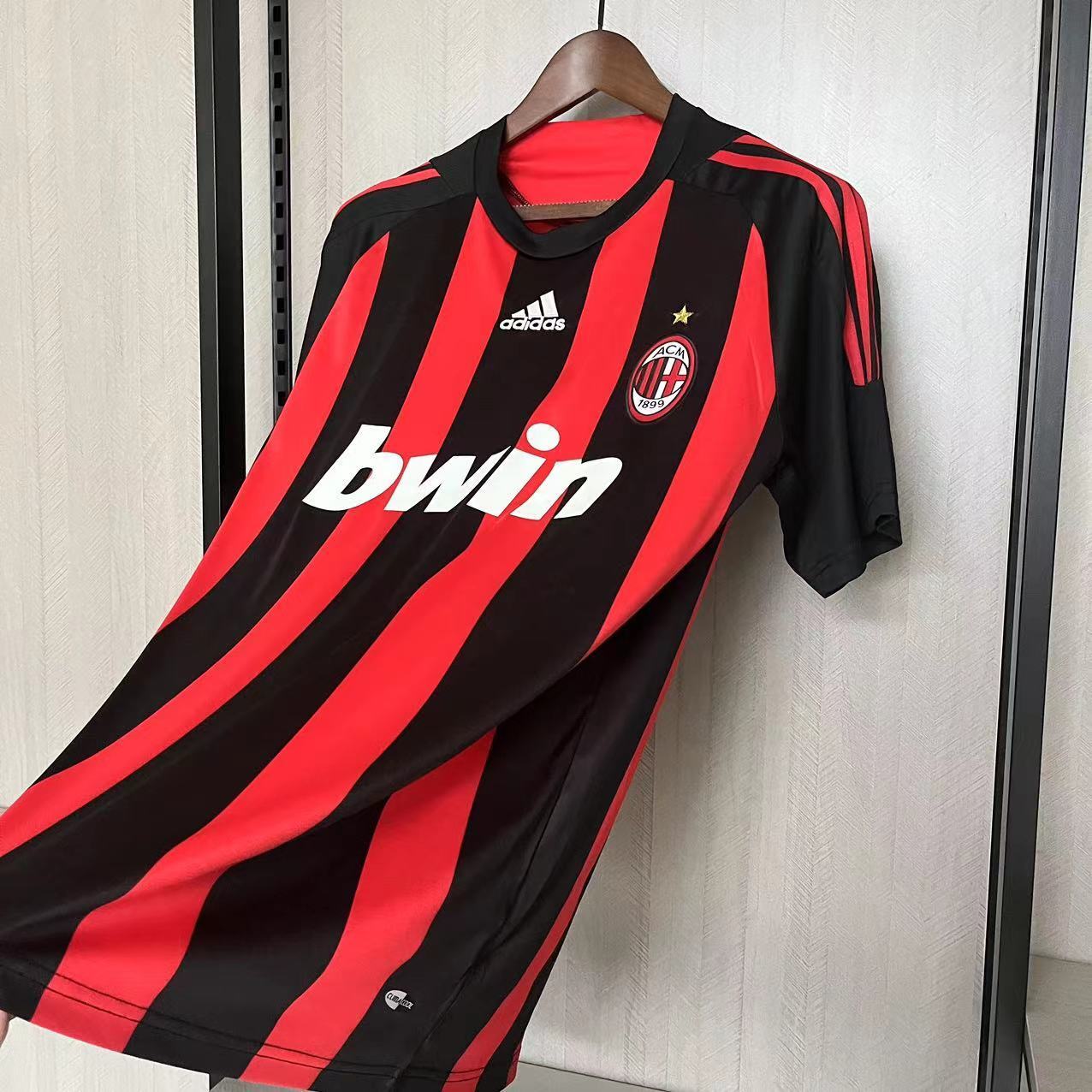 Camisa Retrô AC Milan Home 08/09