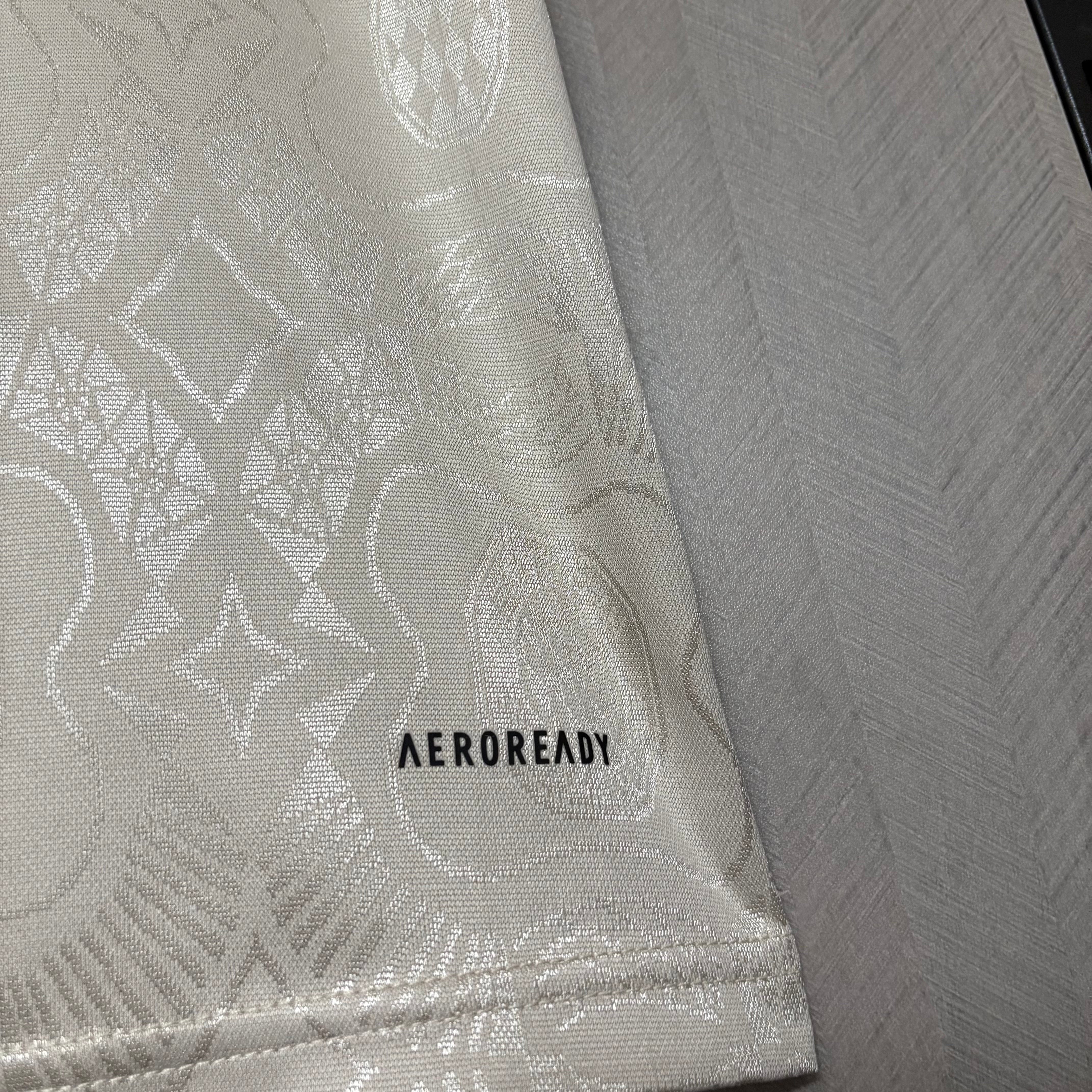 Camisa Bayern de Munique Edição Especial 2025/26