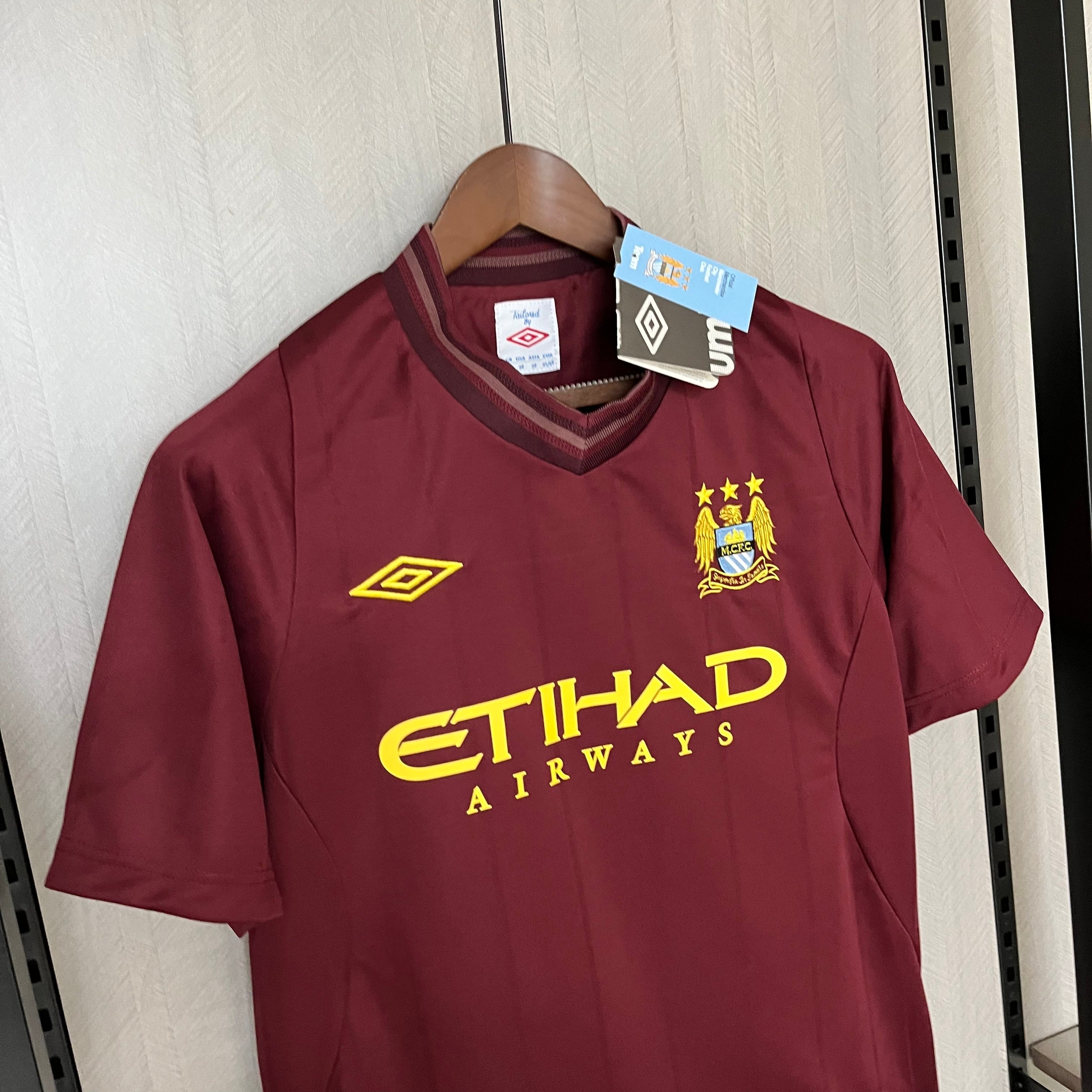Camisa Retrô Manchester City Visitante 12/13