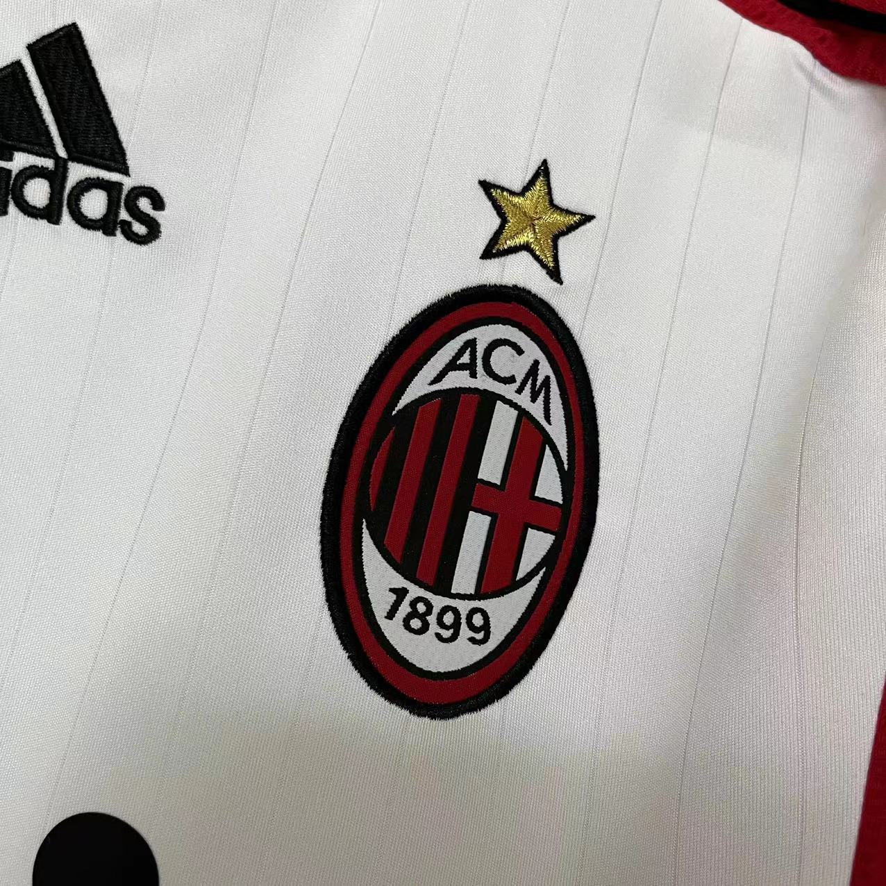 Camisa Retrô AC Milan Visitante 06/07