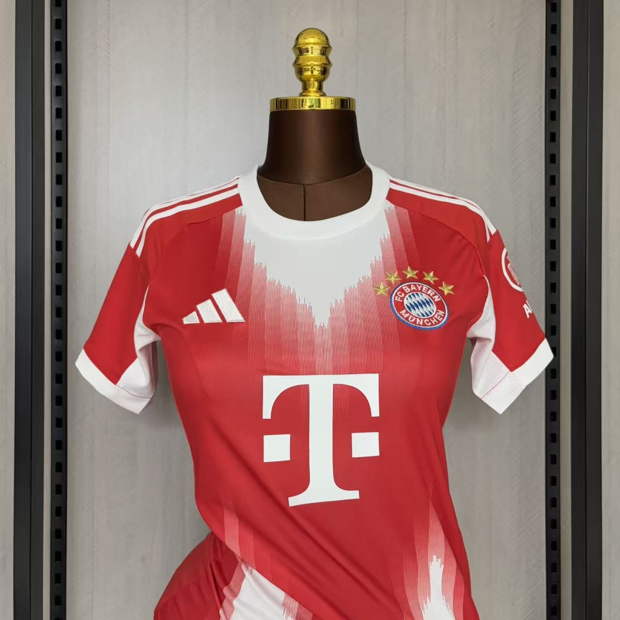 Camisa Feminina Bayern de Munique Home 2025/26