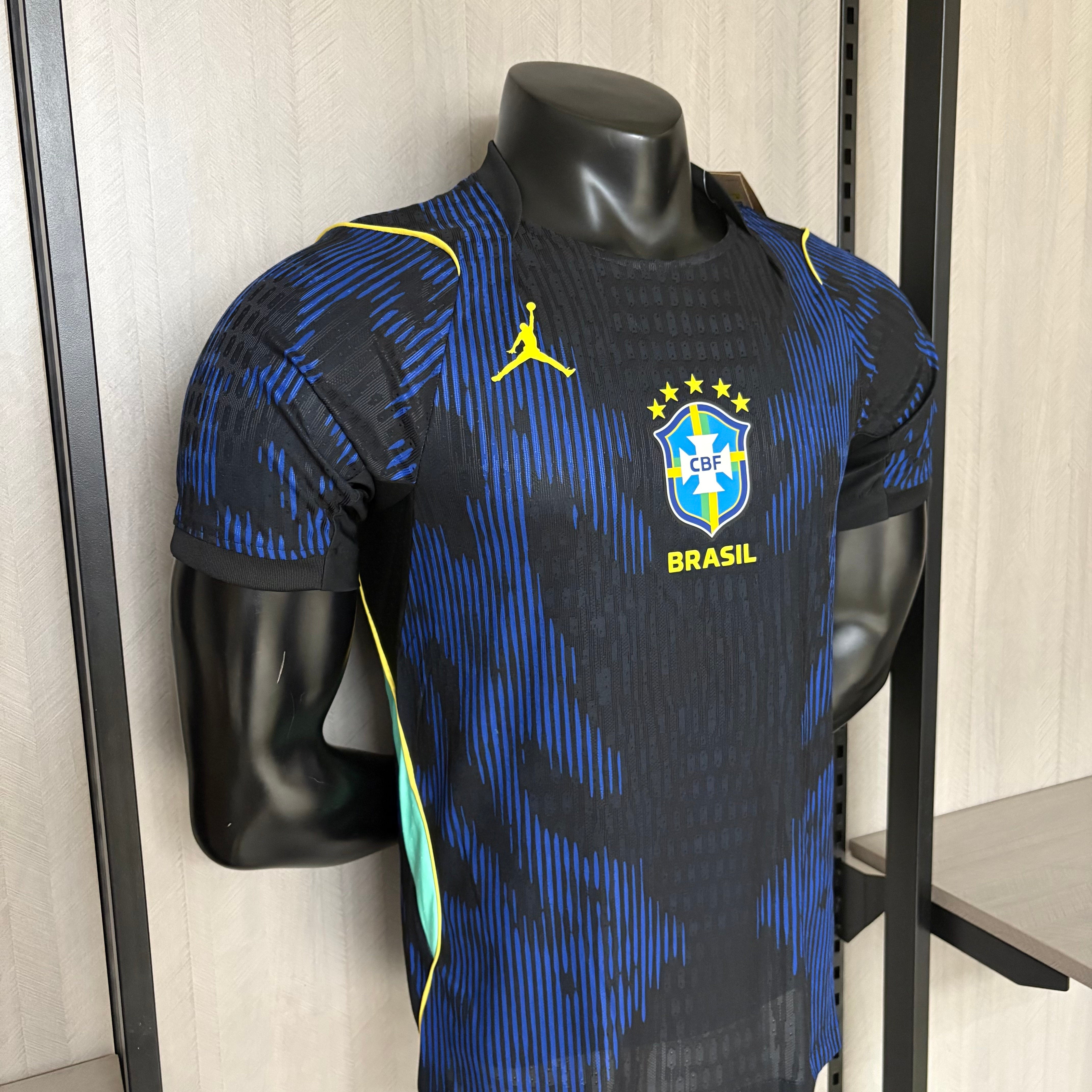 Camisa Versão Jogador Brasil Visitante 2026