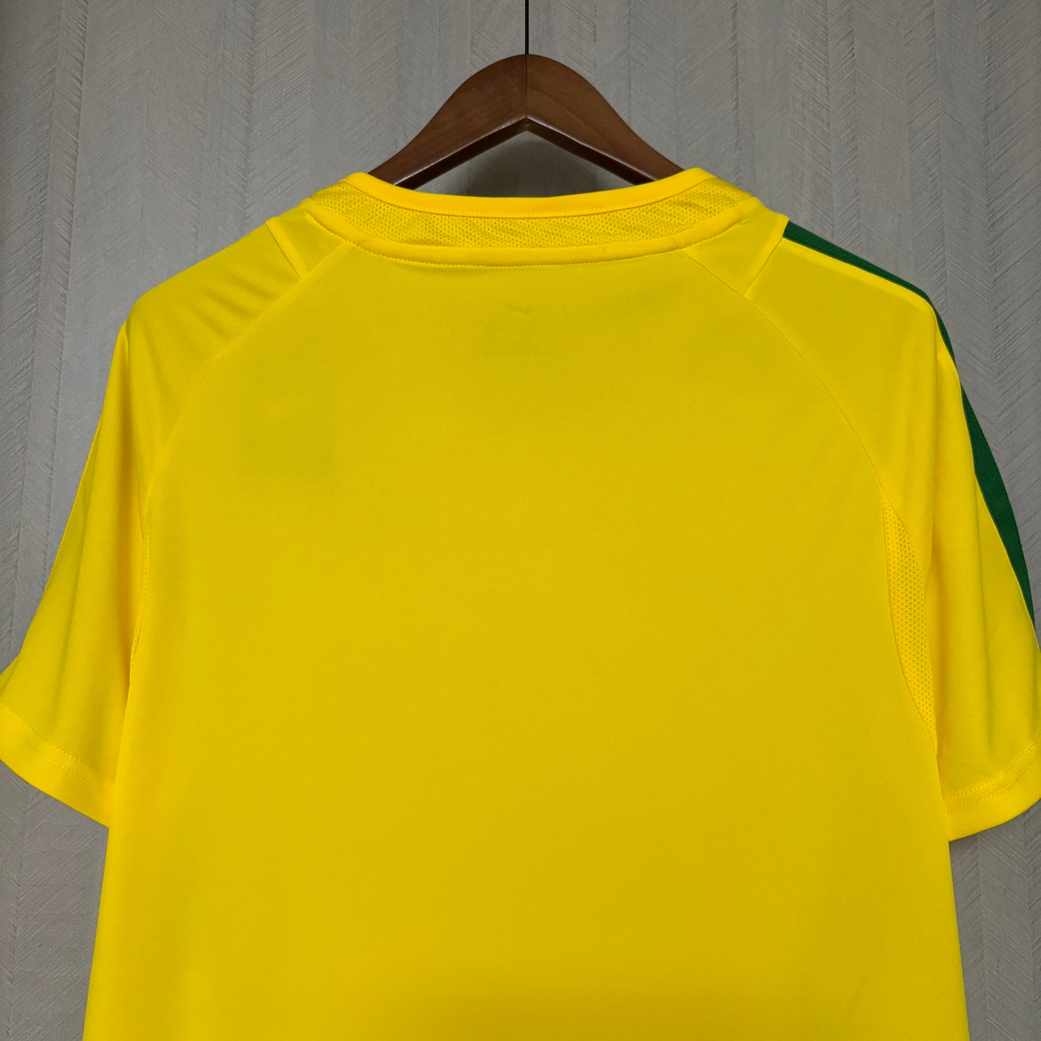 Camisa Retrô Brasil Home 2002