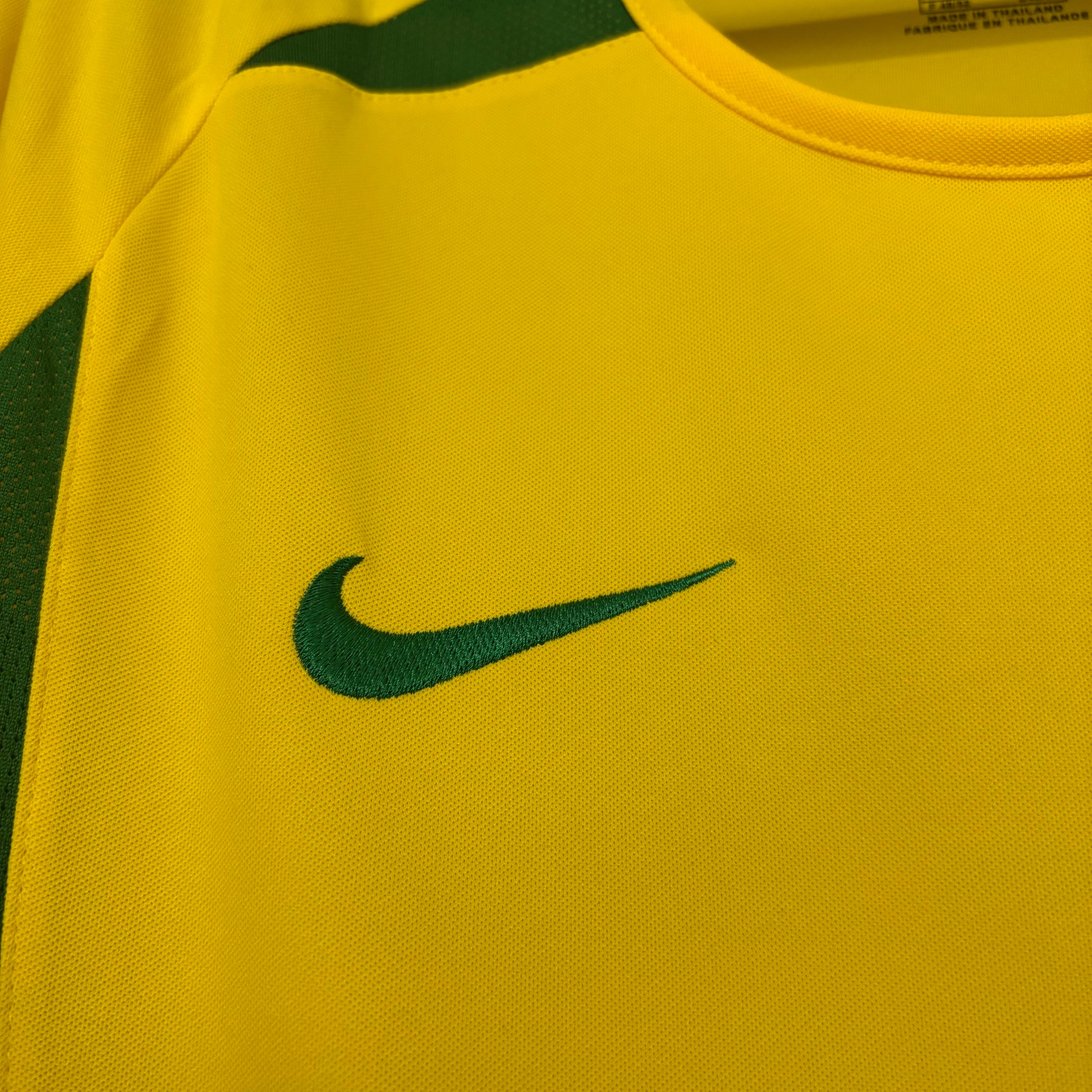 Camisa Retrô Brasil Home 2002