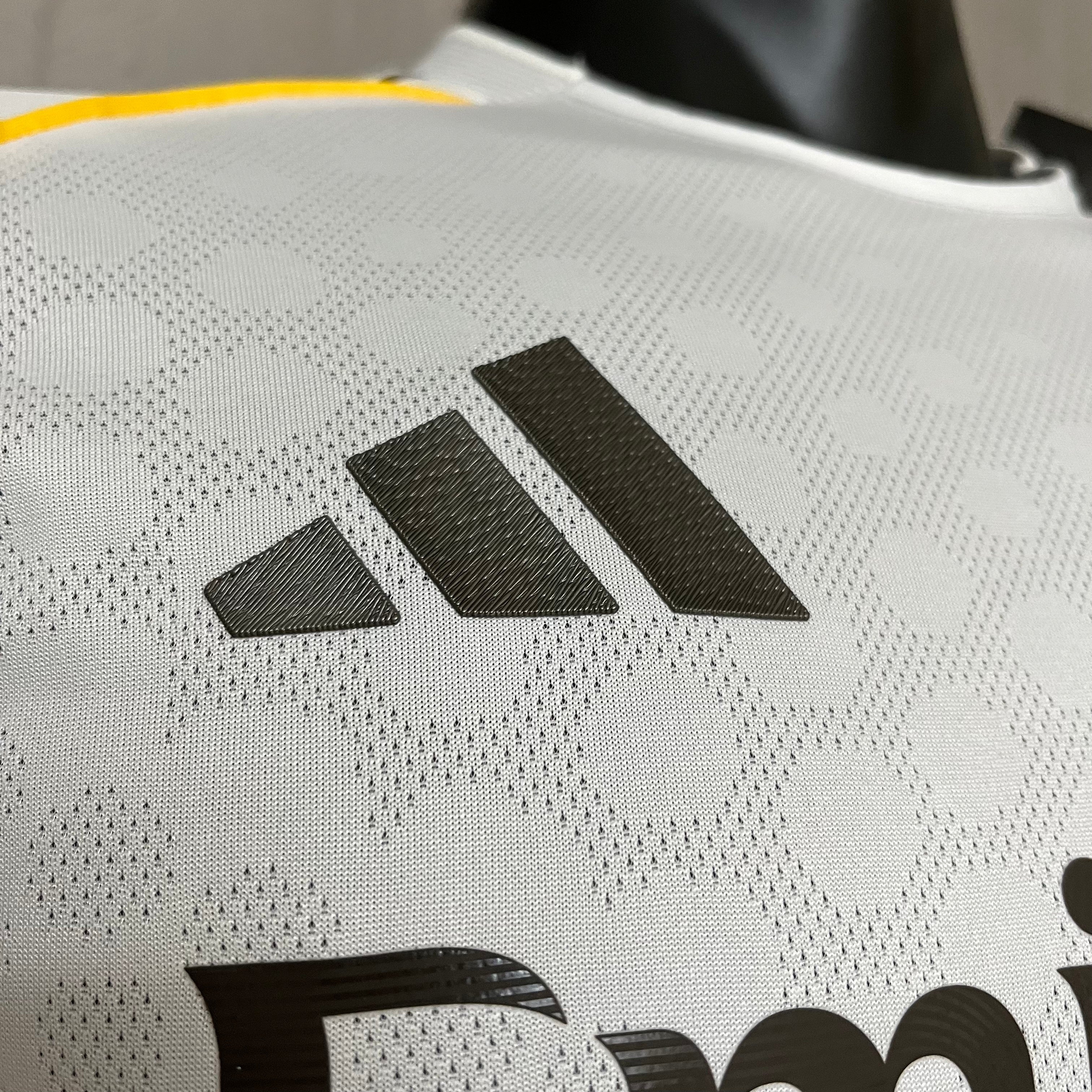 Camisa Versão Jogador Real Madrid Home 2025/26