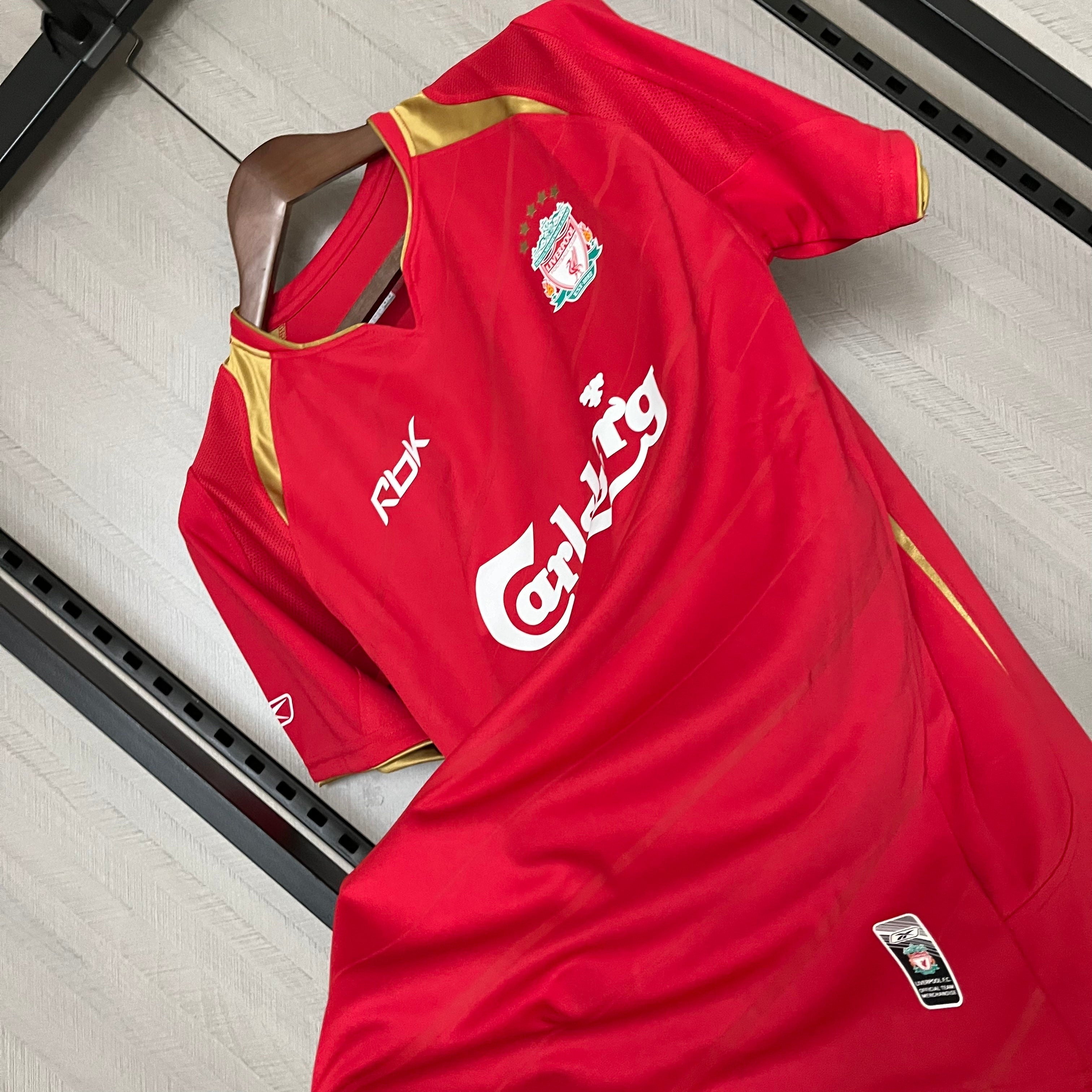 Camisa Retrô Liverpool Home 05/06