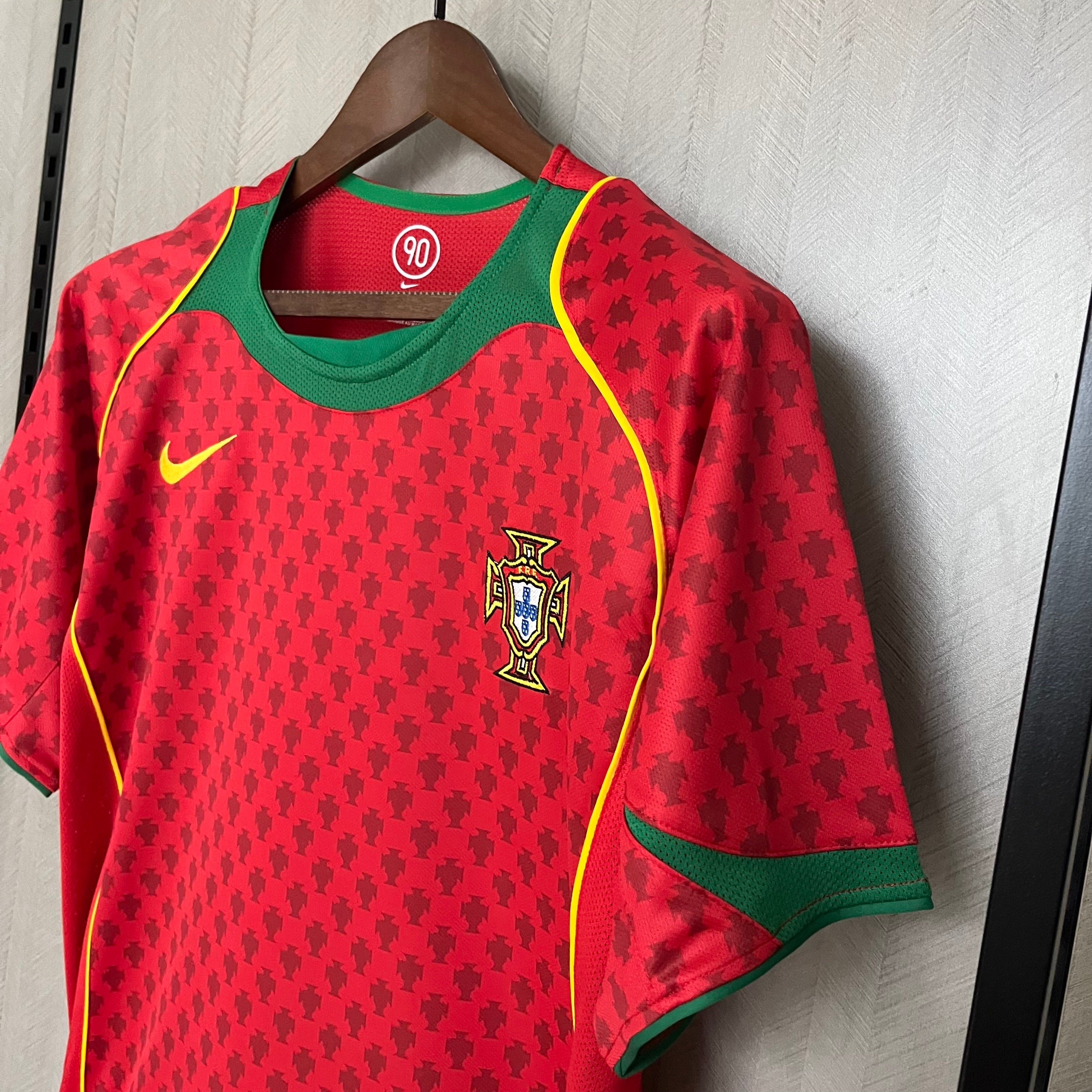Camisa Retrô Portugal World Cup Home 2004