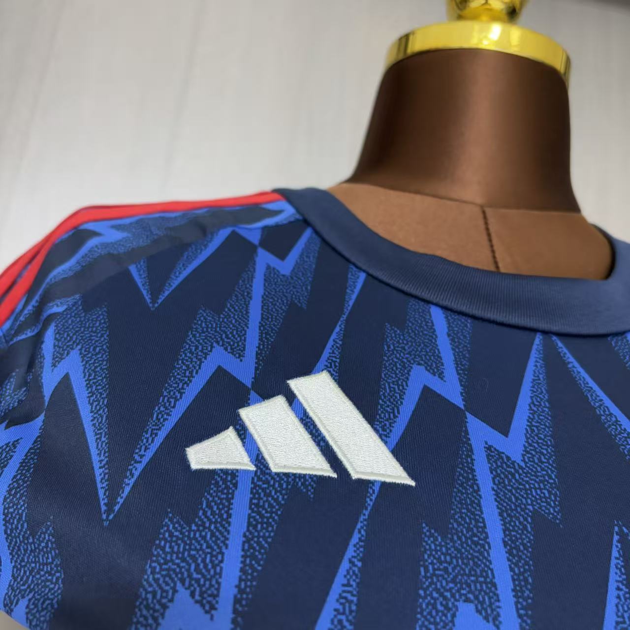 Camisa Feminina Arsenal Visitante 2025/26