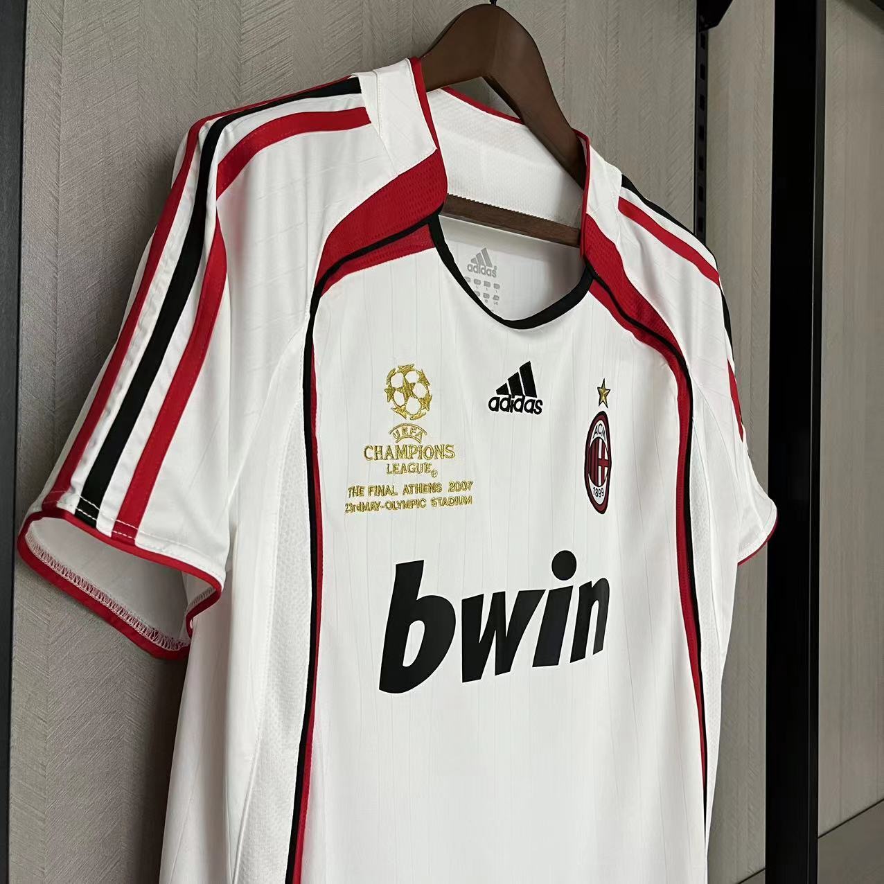 Camisa Retrô AC Milan Visitante 06/07