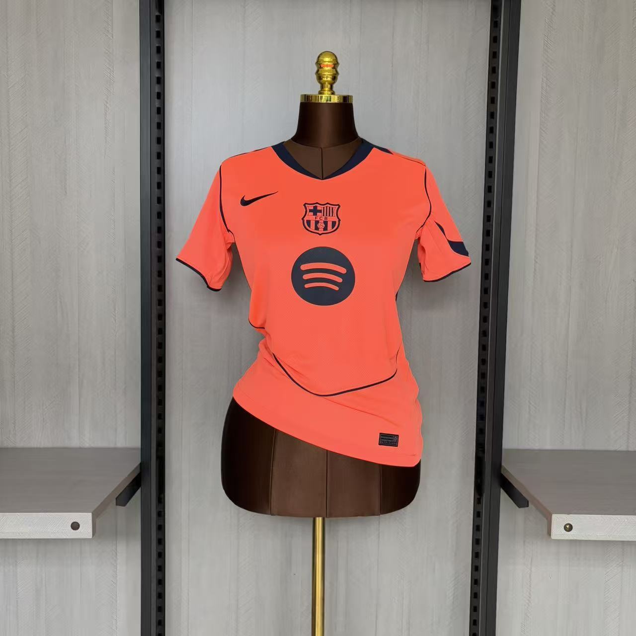 Terceira Camisa Feminina Barcelona 2025/26
