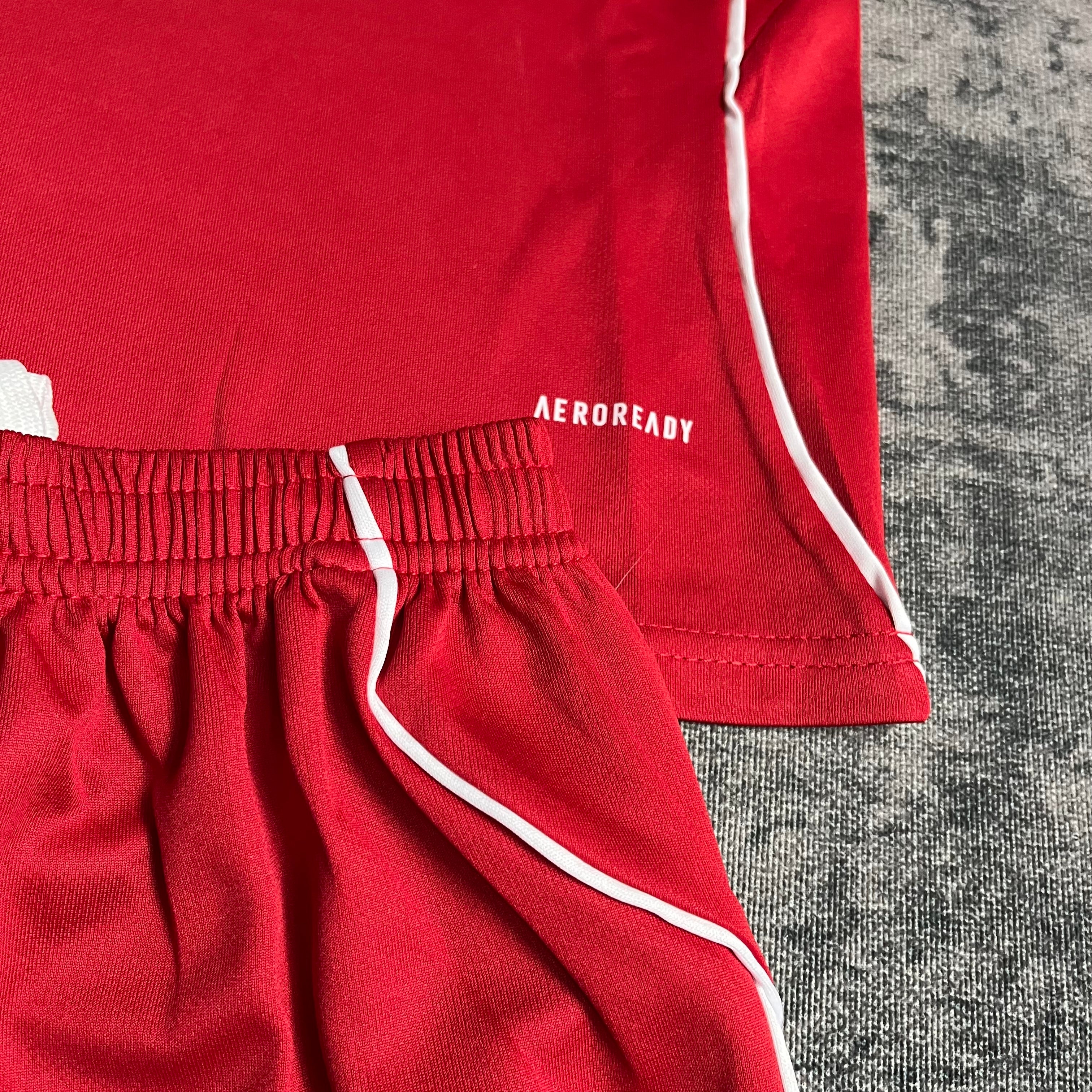 Kit Infantil Liverpool Home 2025/26