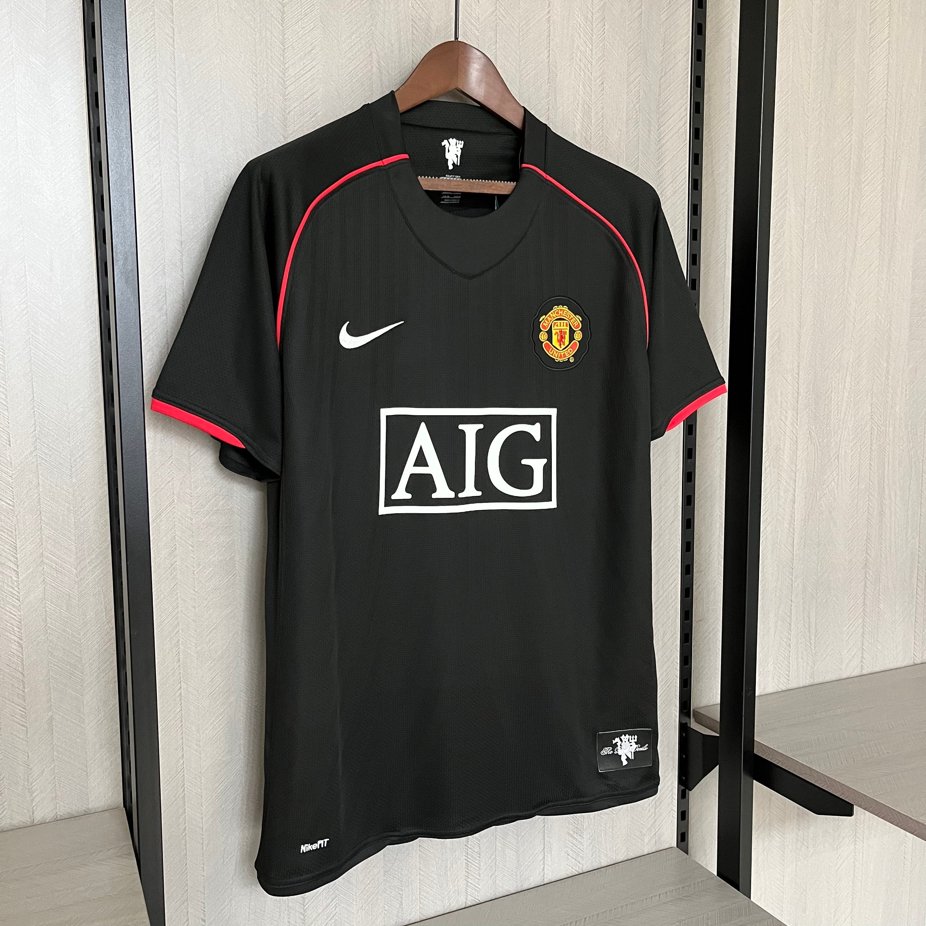 Camisa Retrô Manchester United Visitante 07/08