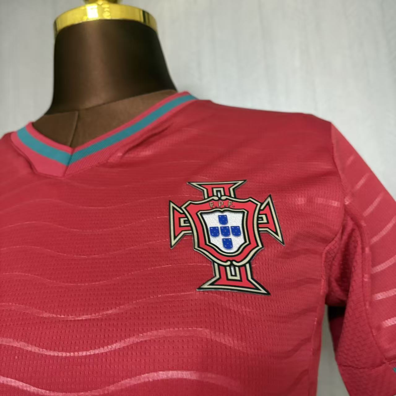 Camisa Feminina Portugal Home 2026
