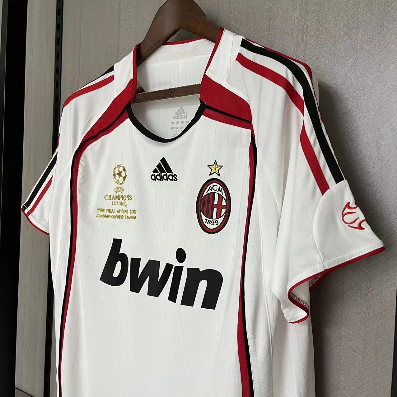 Camisa Retrô AC Milan Visitante 06/07