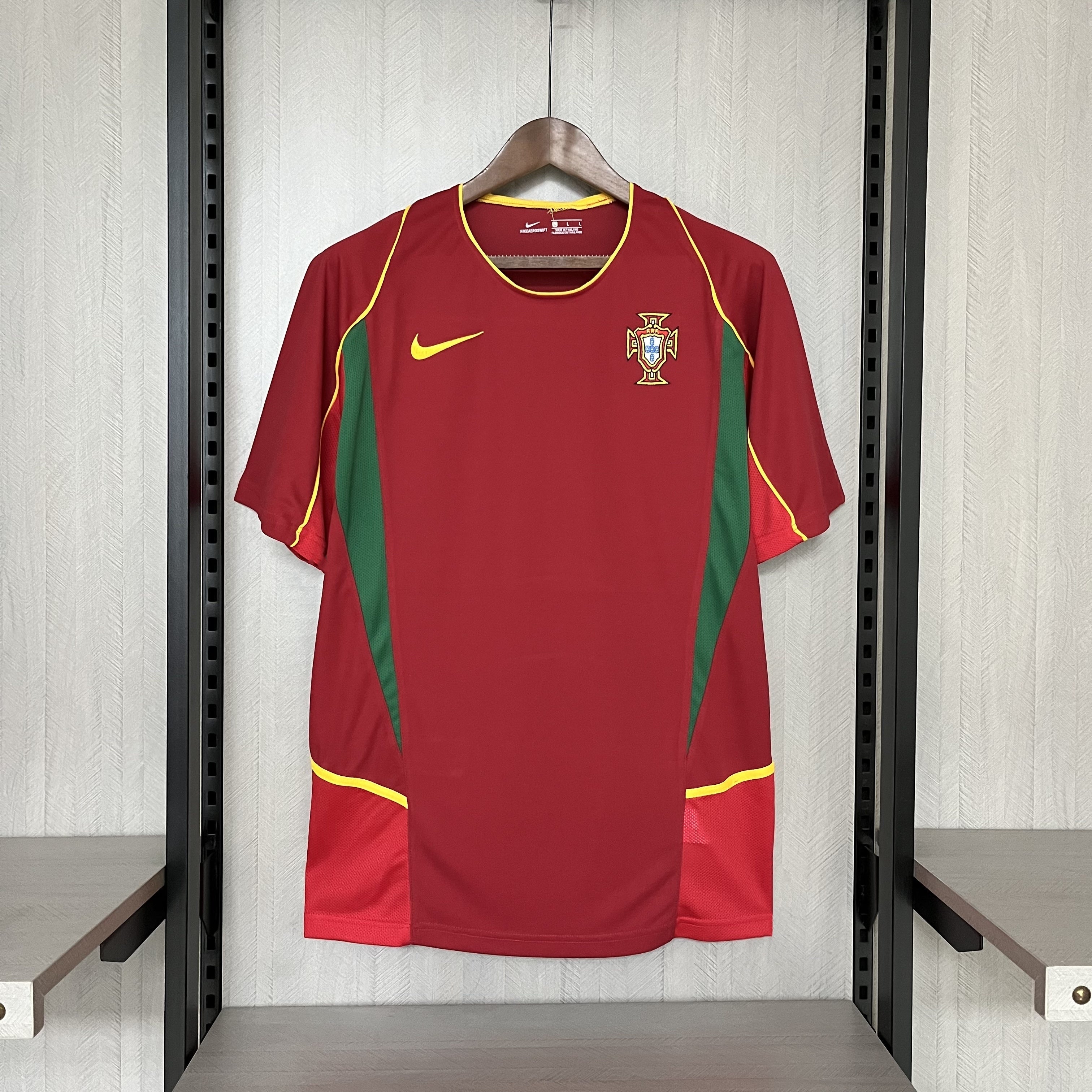 Camisa Retrô Portugal Home 2002