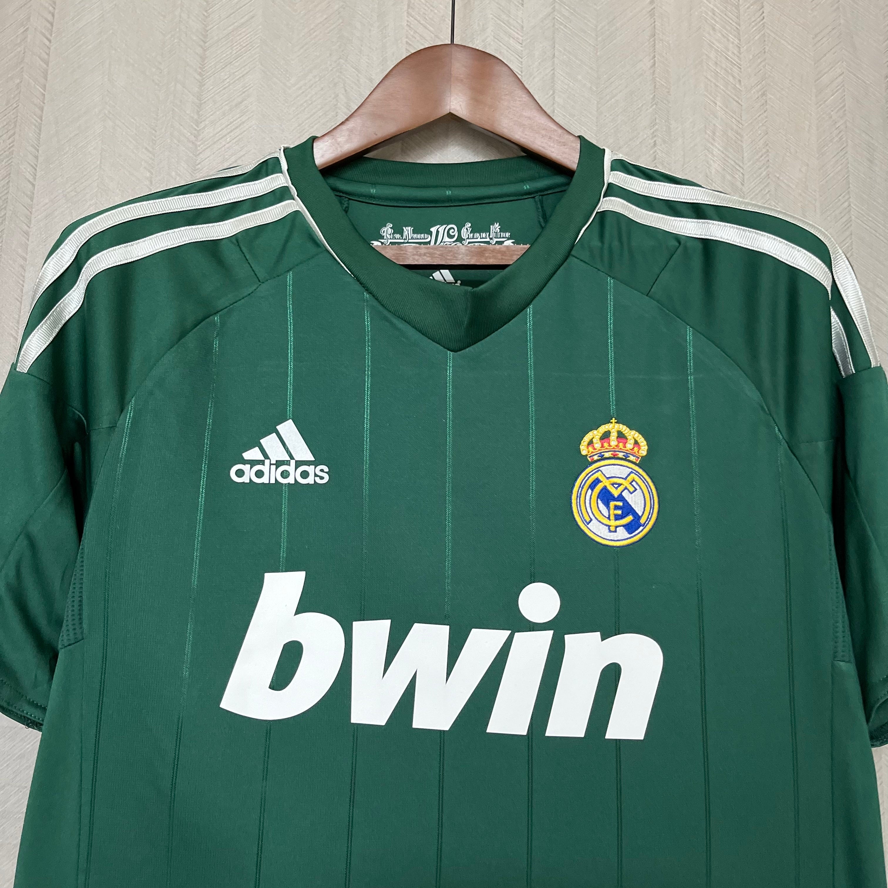 Terceira Camisa Retrô Real Madrid 12/13