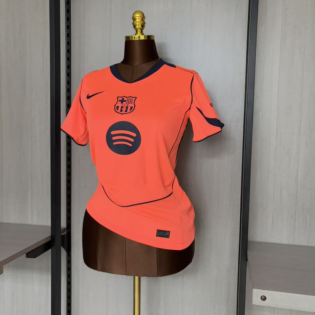 Terceira Camisa Feminina Barcelona 2025/26