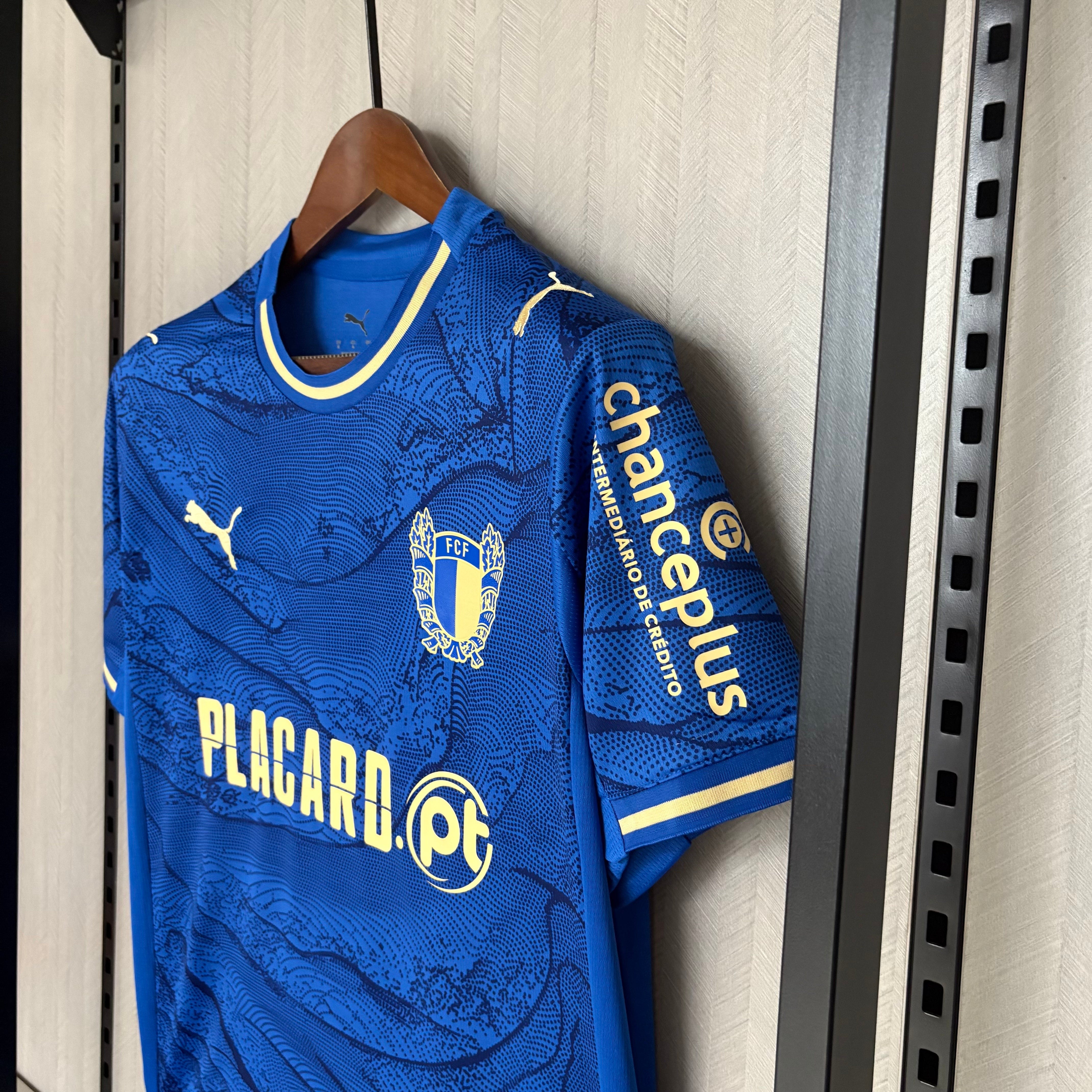 Camisa Famalicão Visitante 2025/26