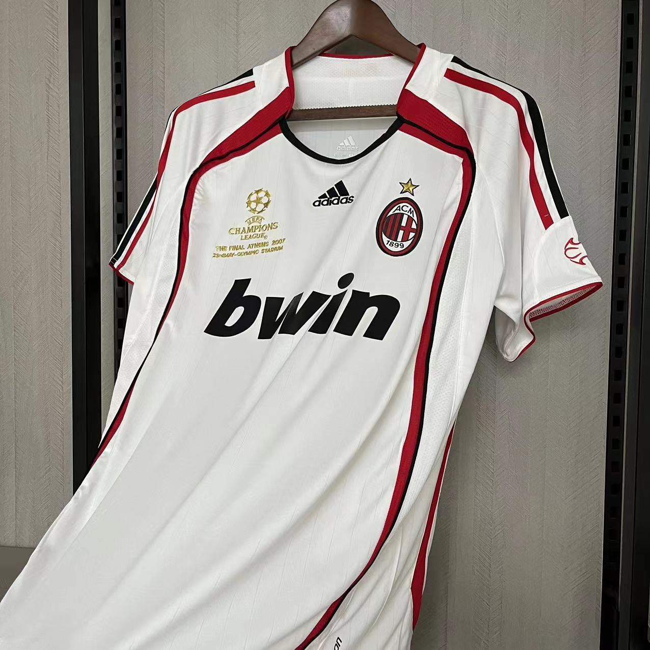 Camisa Retrô AC Milan Visitante 06/07