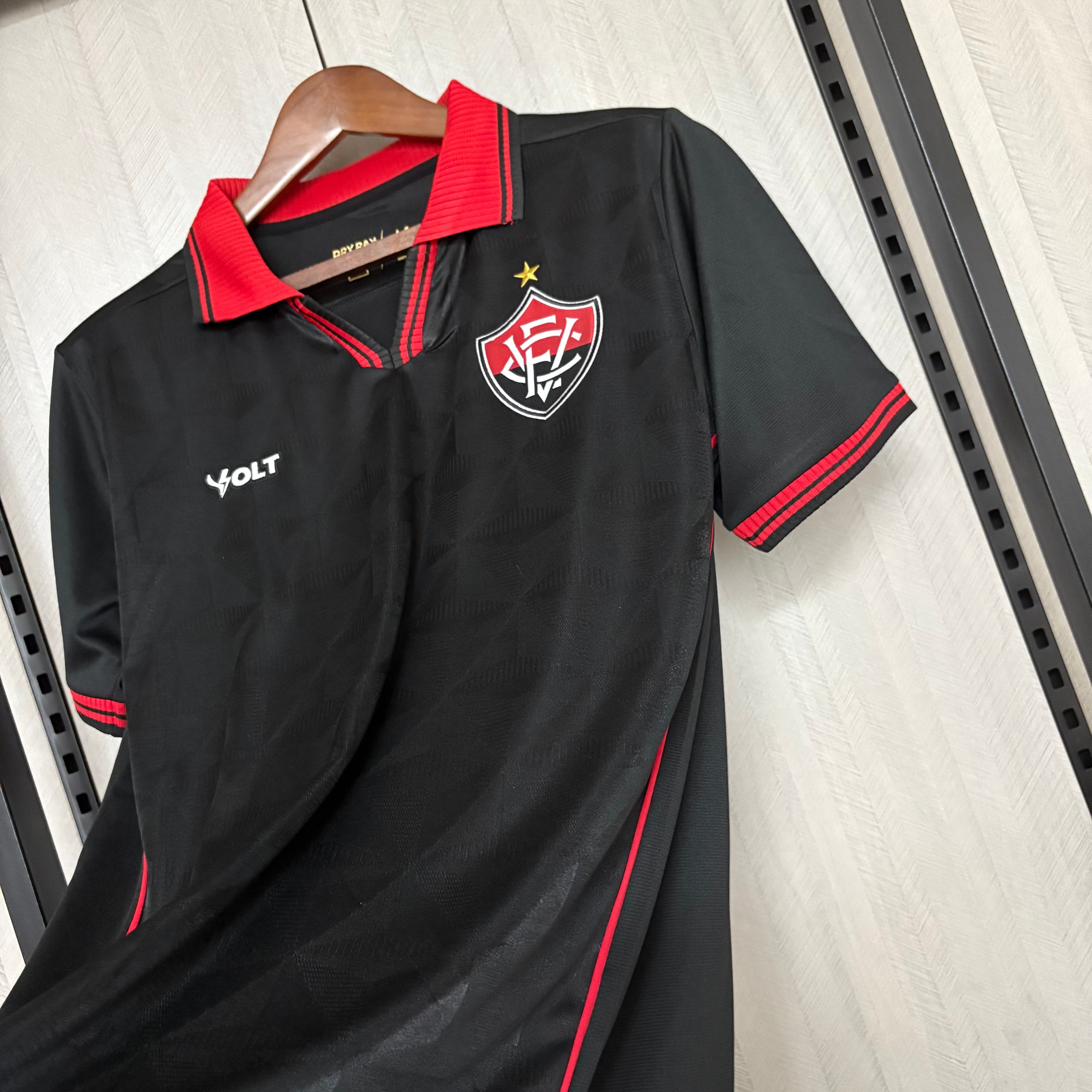 Terceira Camisa EC Vitória 2025/26