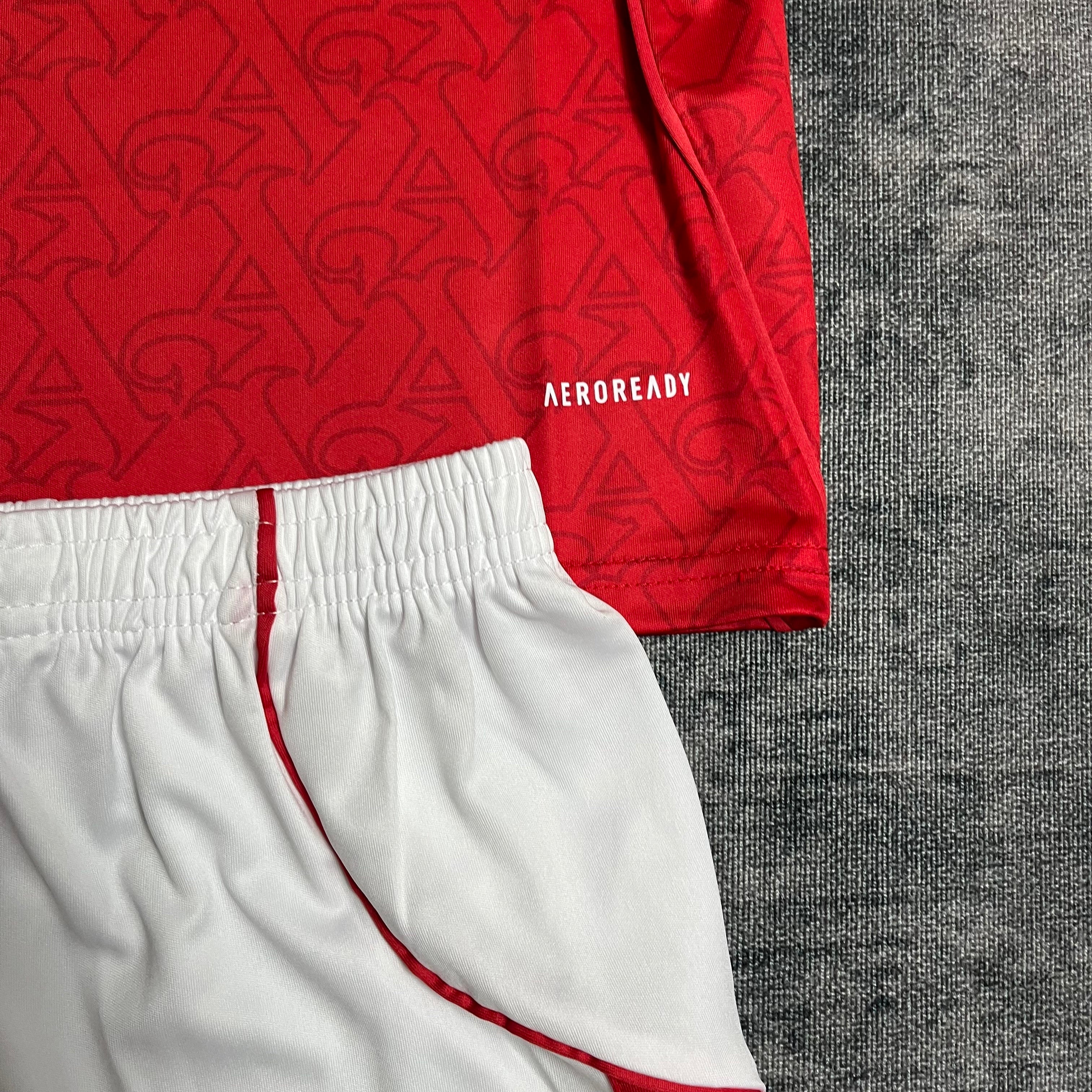 Kit Infantil Arsenal Home 2025/26