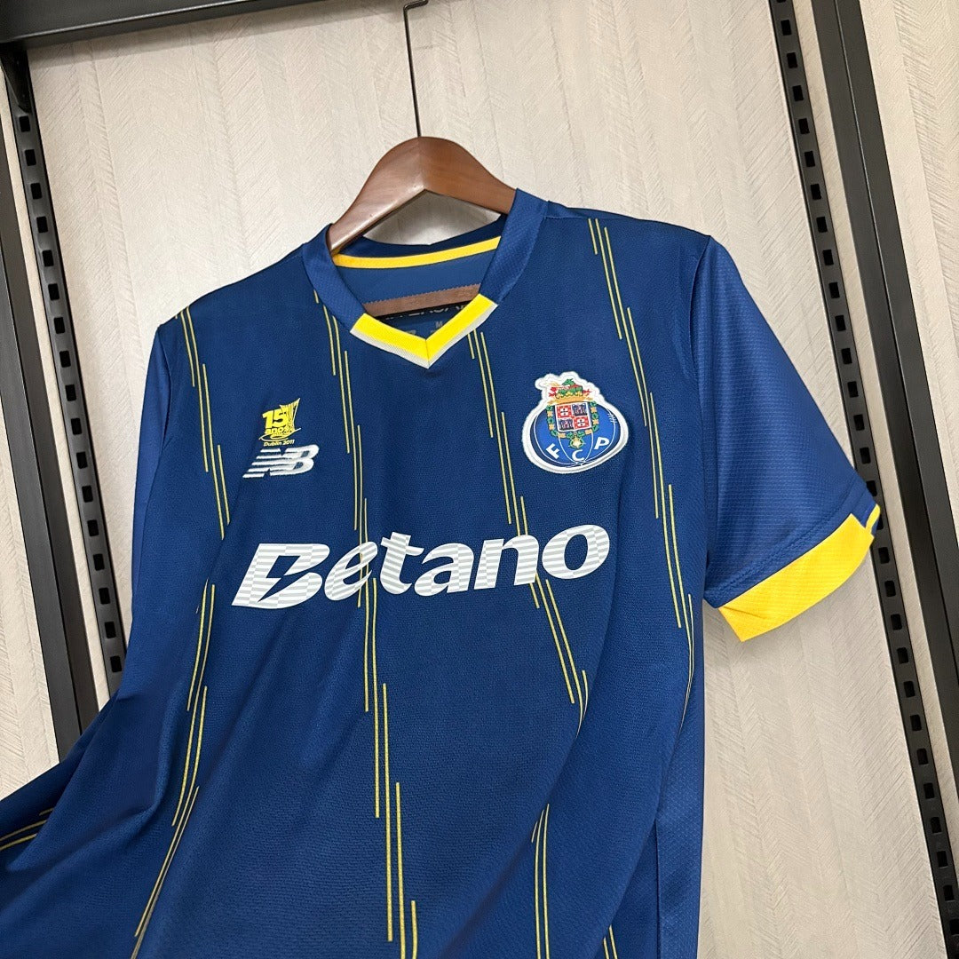 Porto FC III uniforme