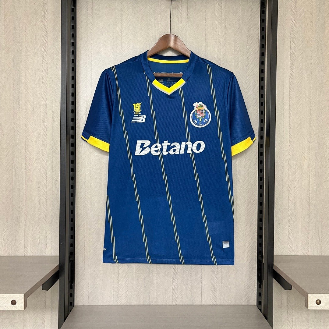 Porto FC III uniforme
